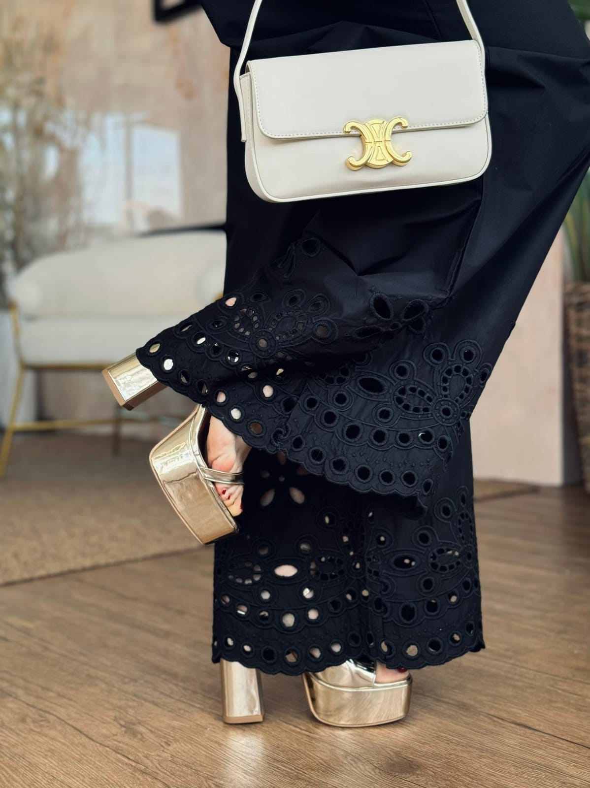 IMG-64acfc90a8361370ae2955e4f5b401a1-V